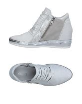 KHRIO' Sneakers & Tennis shoes alte donna