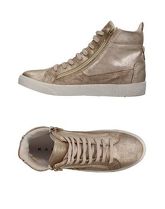 KAMMI Sneakers & Tennis shoes alte donna