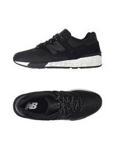 NEW BALANCE Sneakers & Tennis shoes basse uomo