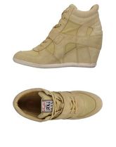 LIMITED BY ASH Sneakers & Tennis shoes alte donna