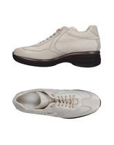 CESARE P. Sneakers & Tennis shoes basse donna