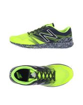 NEW BALANCE Sneakers & Tennis shoes basse uomo