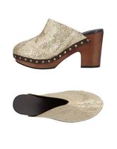 VICINI TAPEET Mules & Zoccoli donna