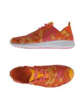 NIKE Sneakers & Tennis shoes basse donna