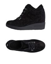 RUCO LINE Sneakers & Tennis shoes alte donna