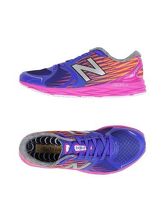 NEW BALANCE Sneakers & Tennis shoes basse donna