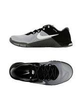 NIKE Sneakers & Tennis shoes basse donna