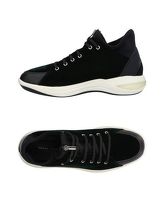 FRAU Sneakers & Tennis shoes basse donna