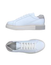 MANUEL BARCELÓ Sneakers & Tennis shoes basse donna