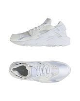 NIKE Sneakers & Tennis shoes basse donna