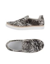 MAISON MARGIELA Sneakers & Tennis shoes basse donna