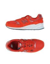 NEW BALANCE Sneakers & Tennis shoes basse donna