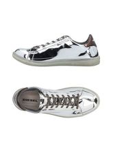 DIESEL Sneakers & Tennis shoes basse uomo