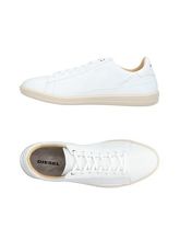 DIESEL Sneakers & Tennis shoes basse uomo