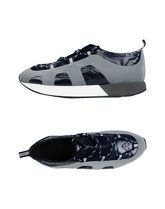 EMPORIO ARMANI Sneakers & Tennis shoes basse uomo