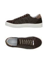 MANUELA DARDOZZI Sneakers & Tennis shoes basse uomo