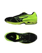 MIZUNO Sneakers & Tennis shoes basse uomo