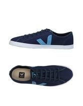 VEJA Sneakers & Tennis shoes basse uomo