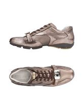 CESARE P. Sneakers & Tennis shoes basse donna