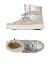 MOON BOOT Sneakers & Tennis shoes alte donna