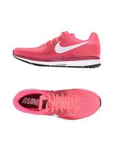 NIKE Sneakers & Tennis shoes basse donna