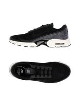 NIKE Sneakers & Tennis shoes basse donna