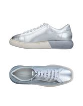 MANUEL BARCELÓ Sneakers & Tennis shoes basse donna