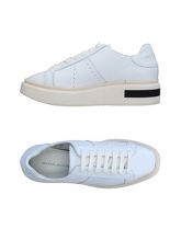 MANUEL BARCELÓ Sneakers & Tennis shoes basse donna