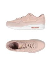 NIKE Sneakers & Tennis shoes basse donna