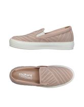 SALVATORE FERRAGAMO Sneakers & Tennis shoes basse donna