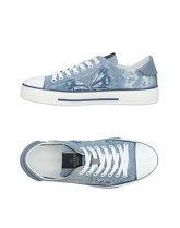 VALENTINO GARAVANI Sneakers & Tennis shoes basse donna