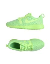 NIKE Sneakers & Tennis shoes basse donna