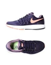 NIKE Sneakers & Tennis shoes basse donna