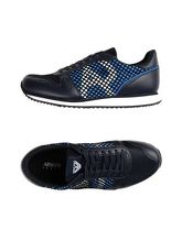 ARMANI JEANS Sneakers & Tennis shoes basse uomo