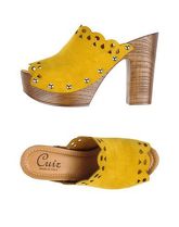 CUIR Mules & Zoccoli donna