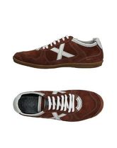 MUNICH Sneakers & Tennis shoes basse uomo