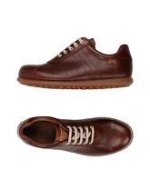 CAMPER Sneakers & Tennis shoes basse uomo