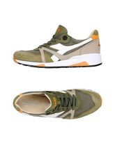 DIADORA HERITAGE Sneakers & Tennis shoes basse uomo