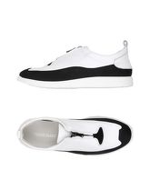 PIERRE DARRÉ Sneakers & Tennis shoes basse uomo