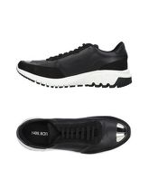 NEIL BARRETT Sneakers & Tennis shoes basse uomo