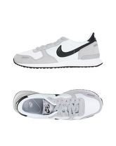 NIKE Sneakers & Tennis shoes basse uomo