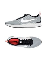 NIKE Sneakers & Tennis shoes basse uomo