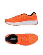 SAUCONY Sneakers & Tennis shoes basse uomo