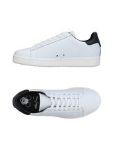 MOA MASTER OF ARTS Sneakers & Tennis shoes basse donna