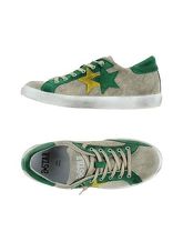 2STAR Sneakers & Tennis shoes basse donna