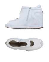 RUCO LINE Sneakers & Tennis shoes alte donna