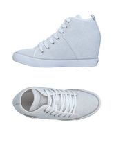 GUESS Sneakers & Tennis shoes alte donna