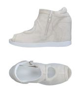 RUCO LINE Sneakers & Tennis shoes alte donna