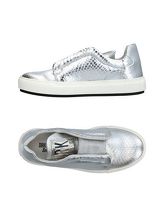 DIRK BIKKEMBERGS SPORT COUTURE Sneakers & Tennis shoes basse donna