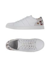 LOLA CRUZ Sneakers & Tennis shoes basse donna